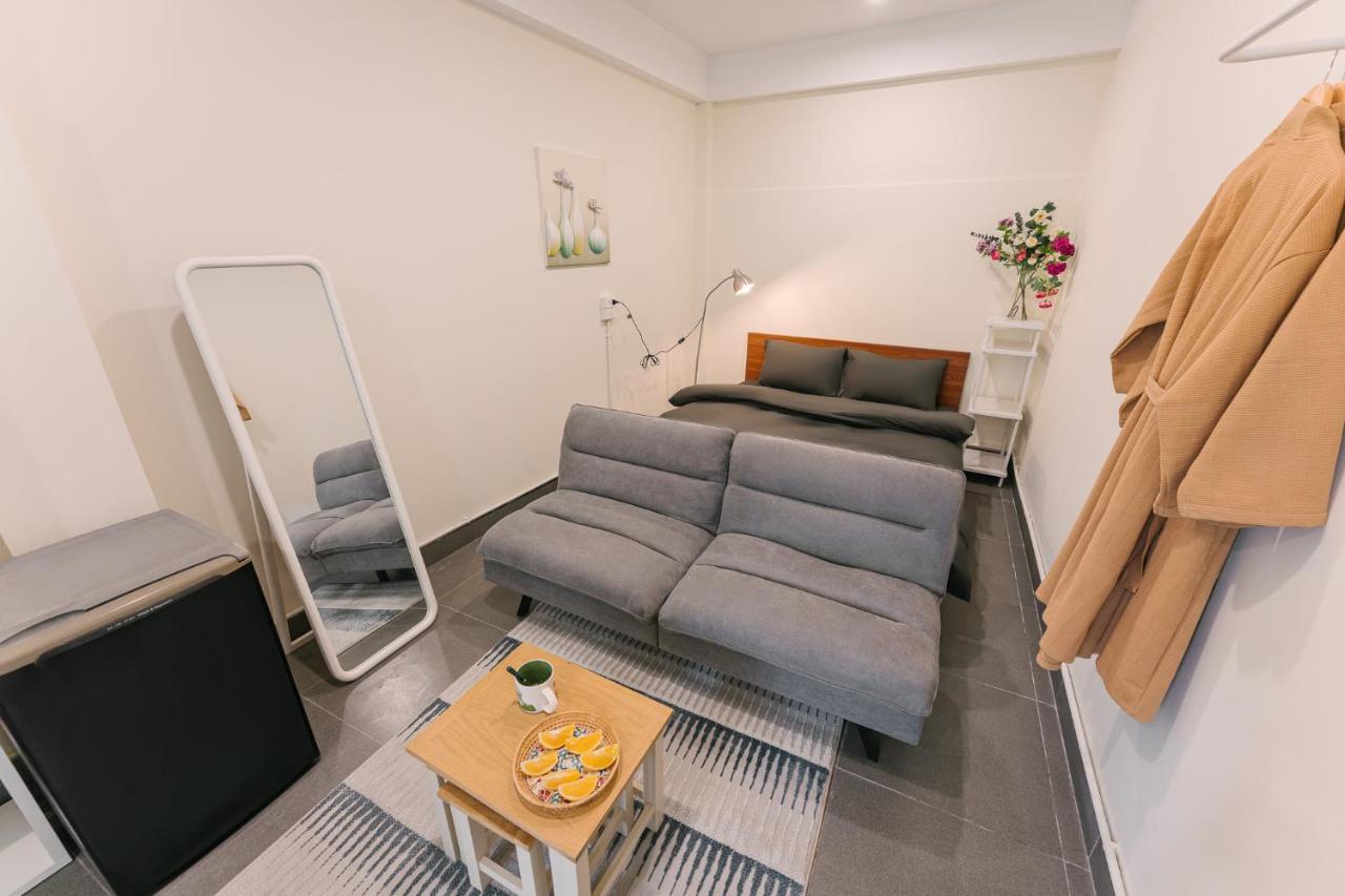 Delapong Homestay - 50M To Hoan Kiem Lake Hanoi Buitenkant foto